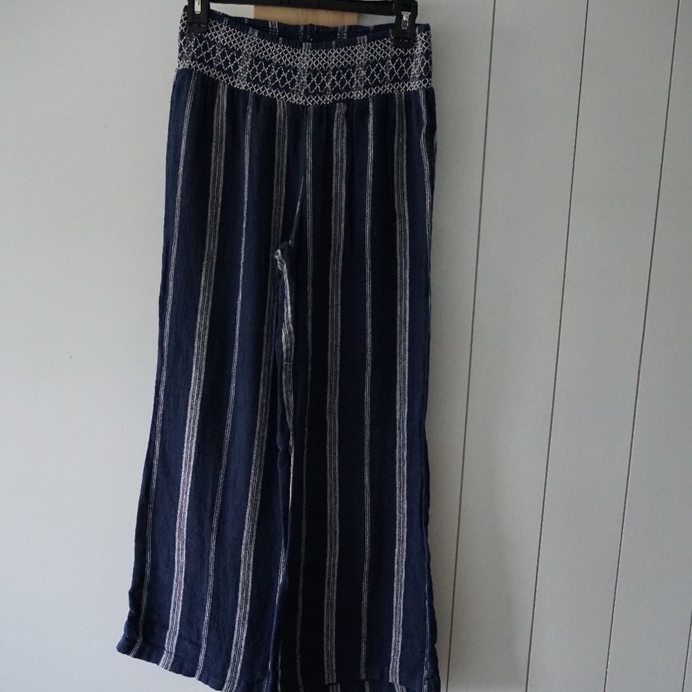 Medium Navy Blue Pants